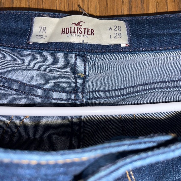 Women Hollister Jean - Picture 5 of 5